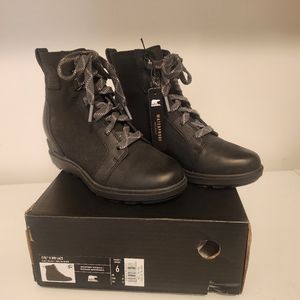 Sorel Evie 2 wedge boots